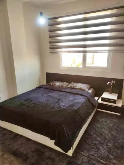 آپارتمان دوخوابه خاکستری