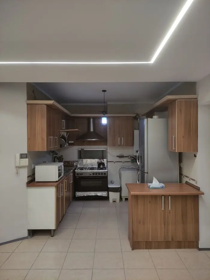 آپارتمان دوخوابه خاکستری