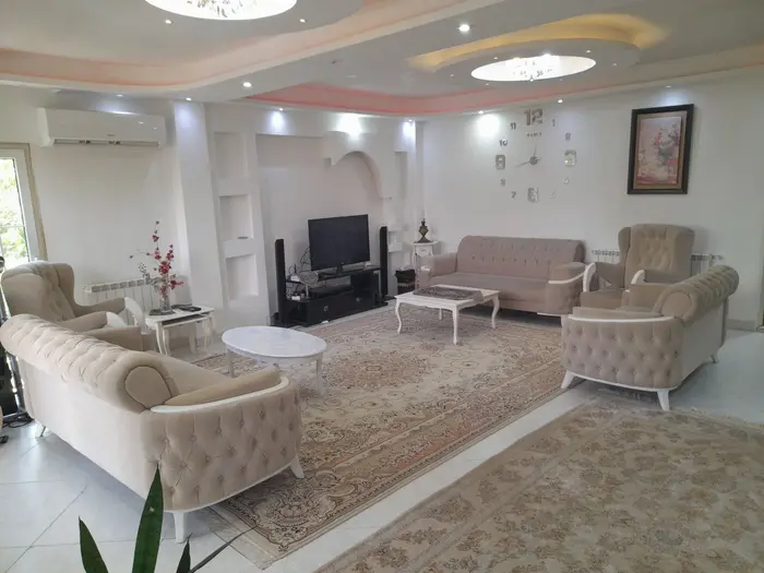 ویلا یک خوابه باغ شمال - پذیرایی