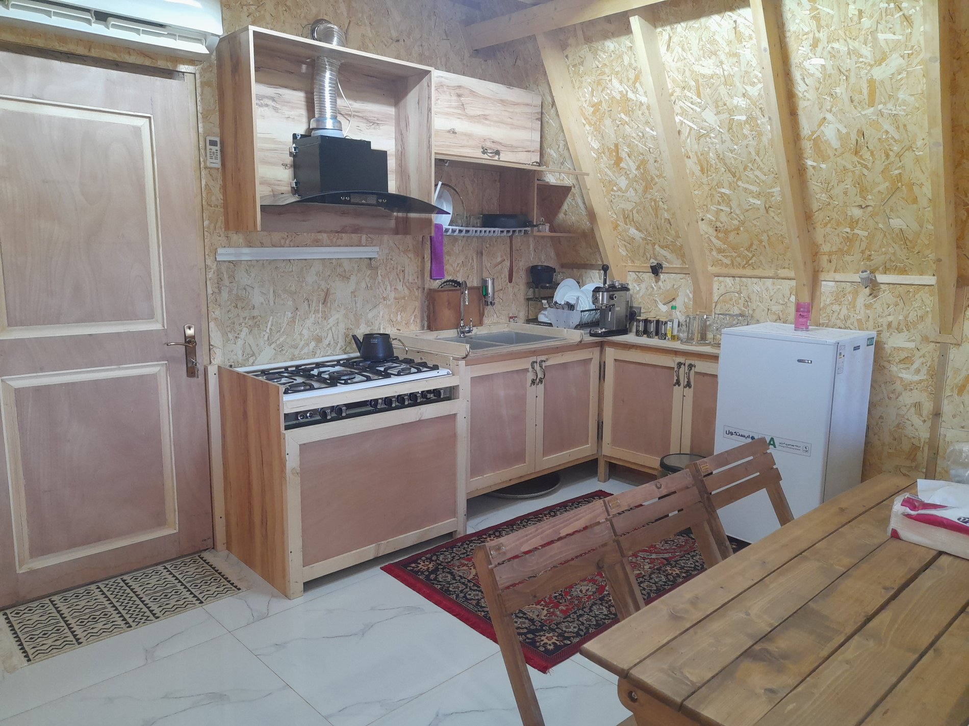 کلبه یک خوابه سوئیسی جکوزی دار پرستش