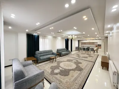 ویلا چهارخوابه تریپلکس استخردار آبگرم ایمان