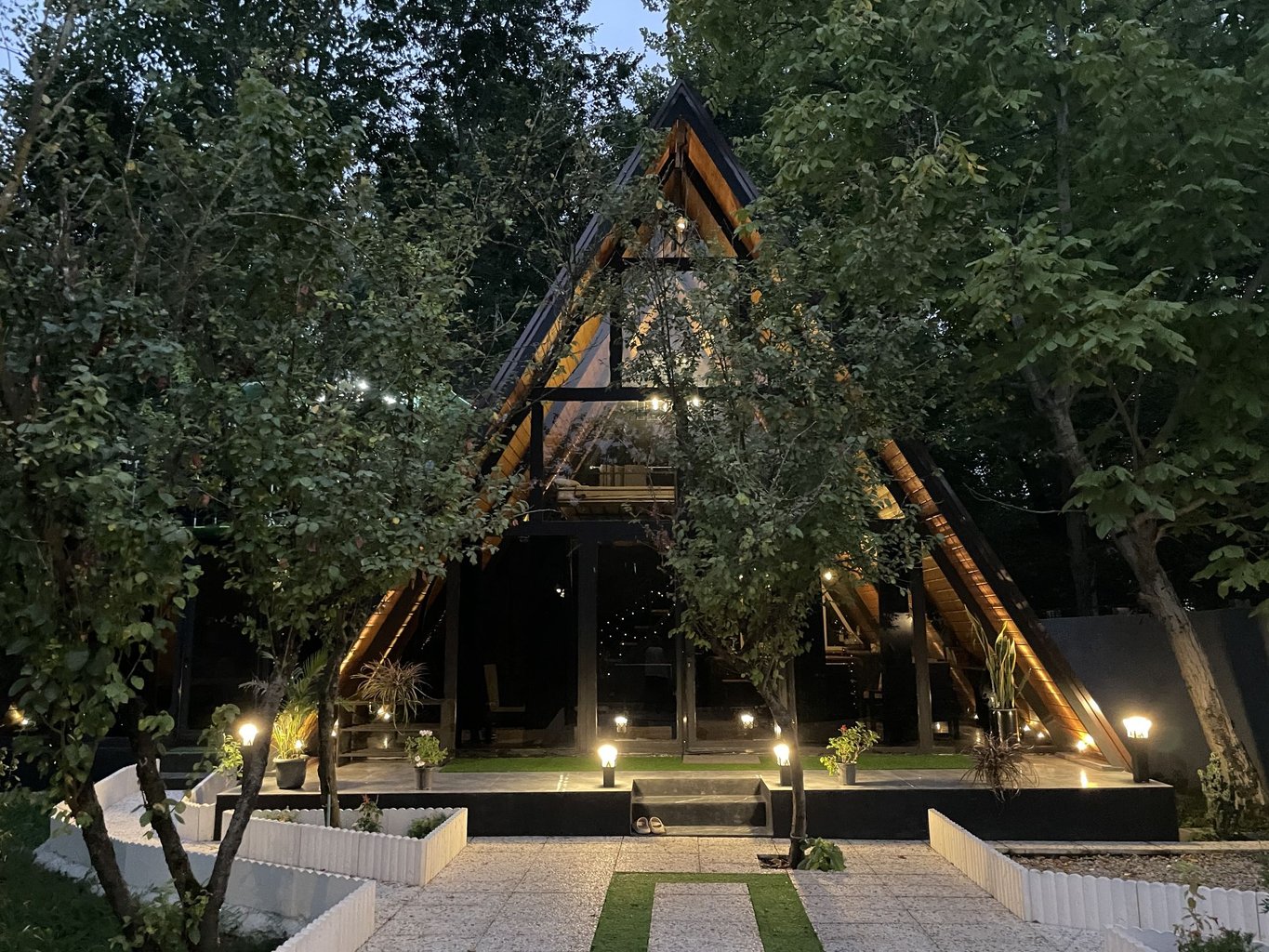 دوخوابه سوئیسی آلوچه