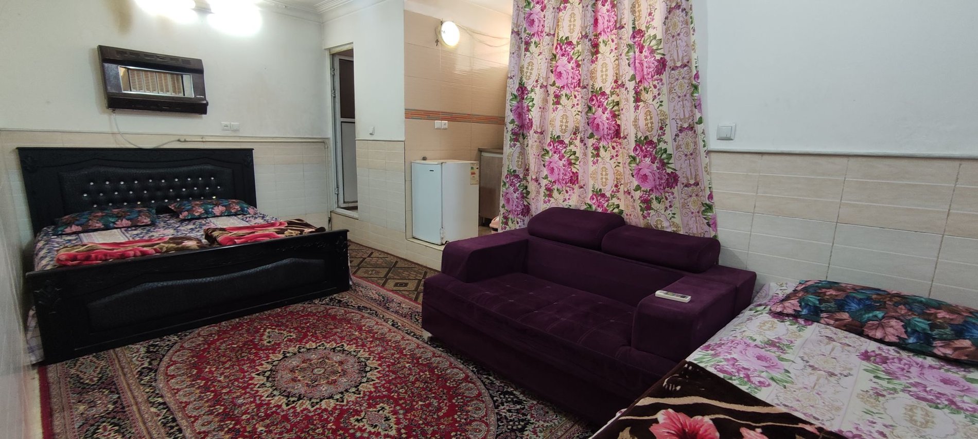 مسافرخانه شبنم - واحد ۵