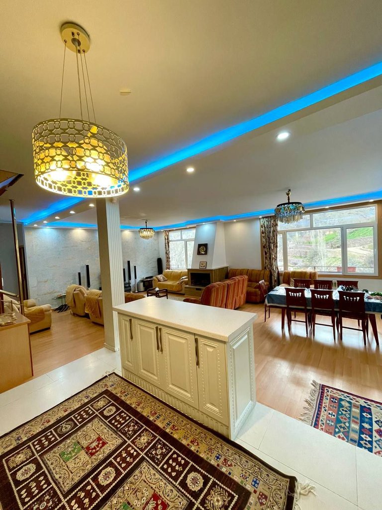 پنج خوابه کوهستانی لالان