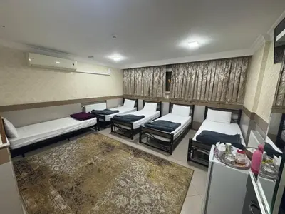 مسافرخانه زمانی - واحد 203