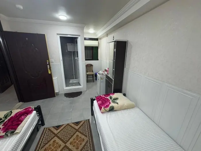 مسافرخانه زمانی - واحد 7