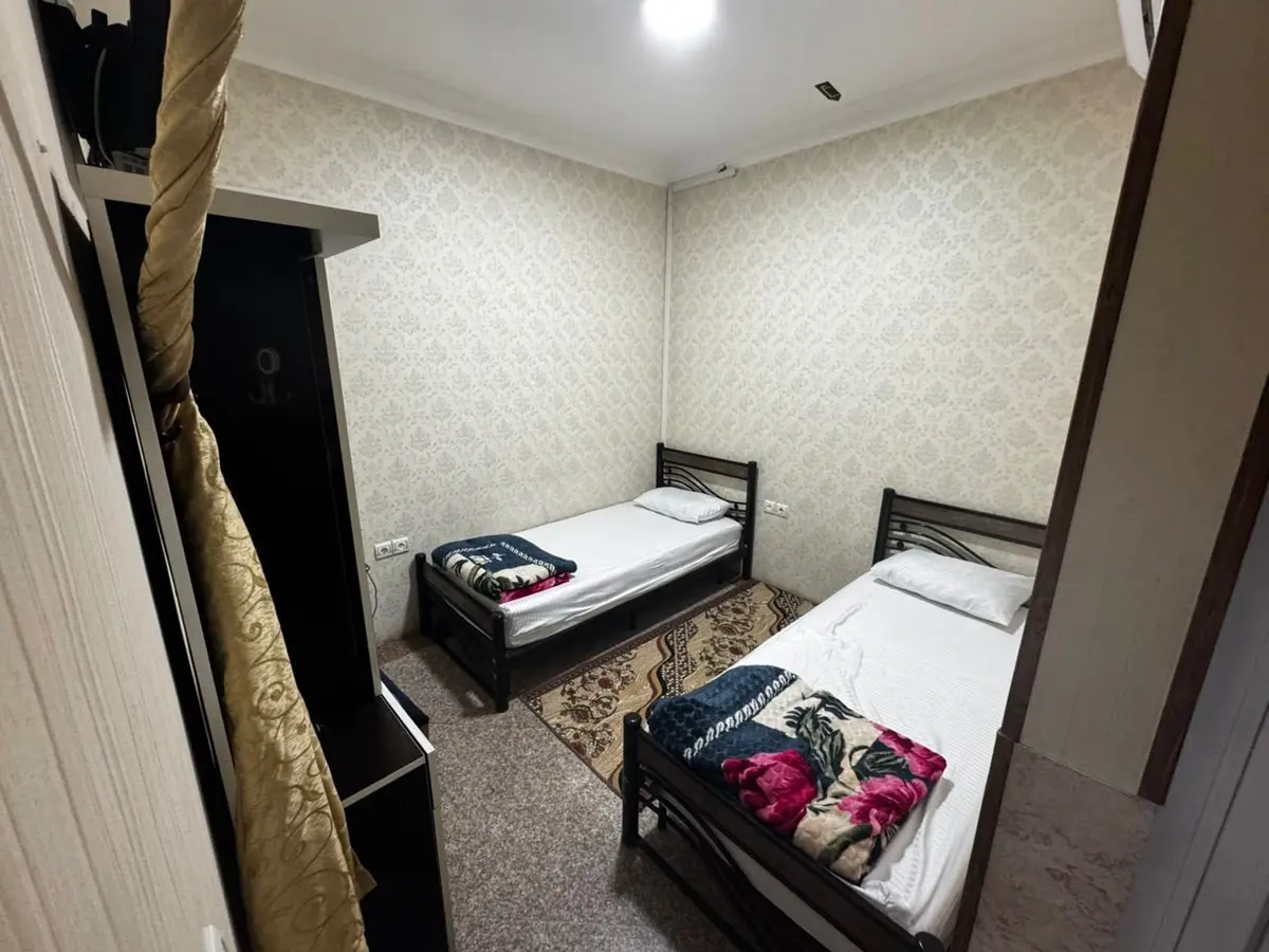 مسافرخانه زمانی - واحد ۱۱