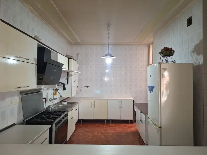 سوئیت دوخوابه مهران 4 - اشبز خانه