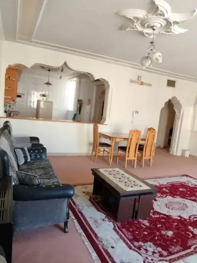 آپارتمان دوخوابه مهران ۵