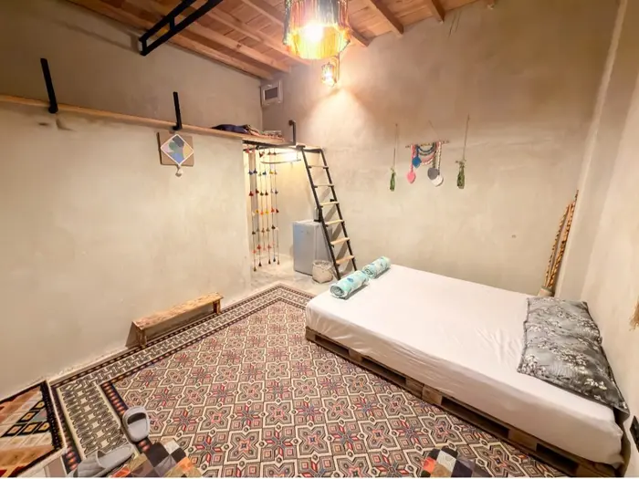 بوم گردی کاژه - واحد مکرمه