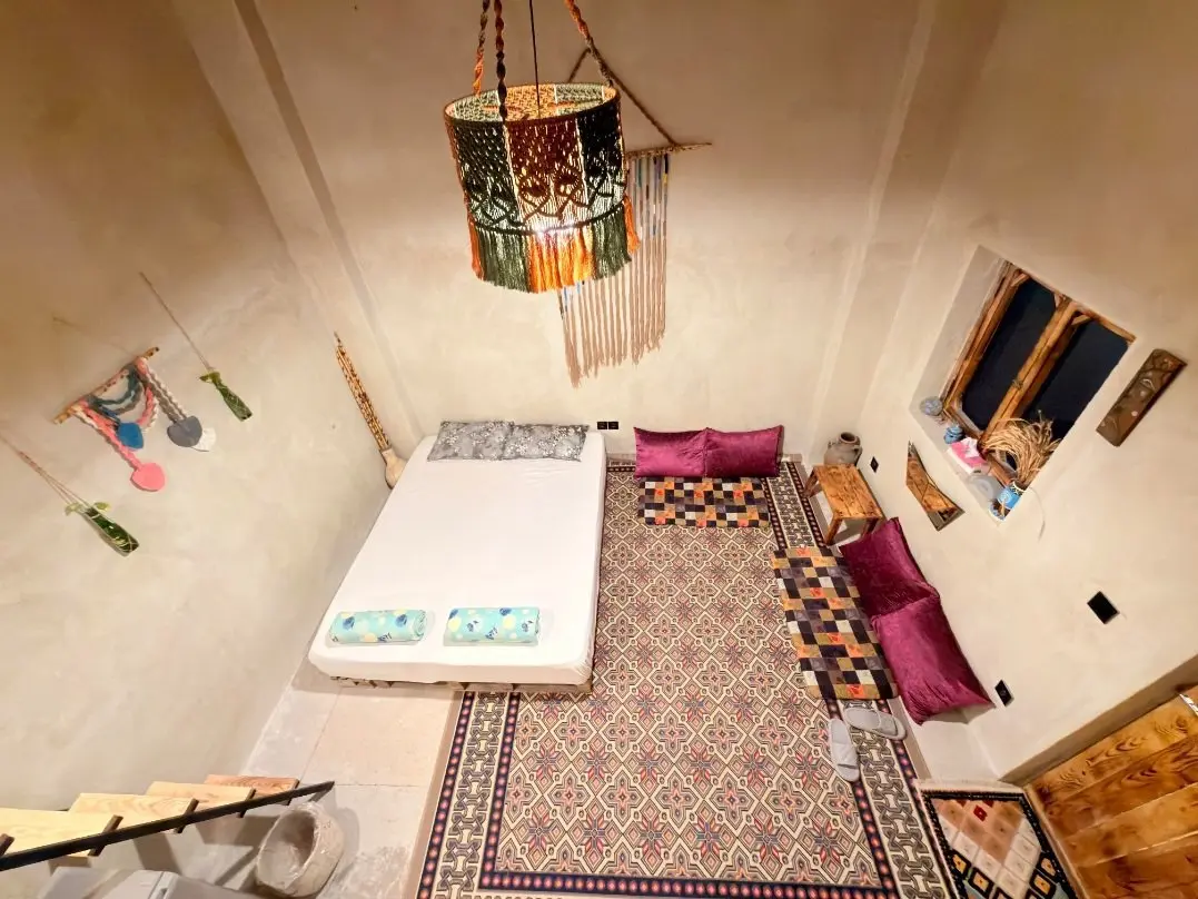 بوم گردی کاژه - واحد مکرمه