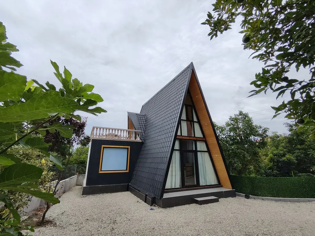 کلبه یک خوابه جنگلی آوین