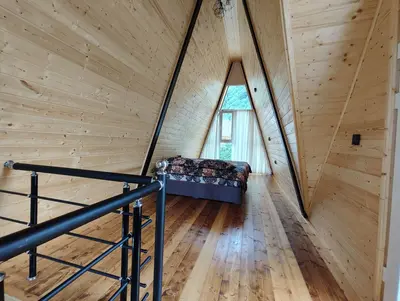 کلبه یک خوابه جنگلی آوین