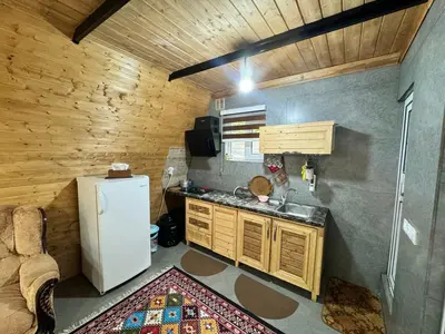 کلبه یک خوابه سوئیسی شاهین