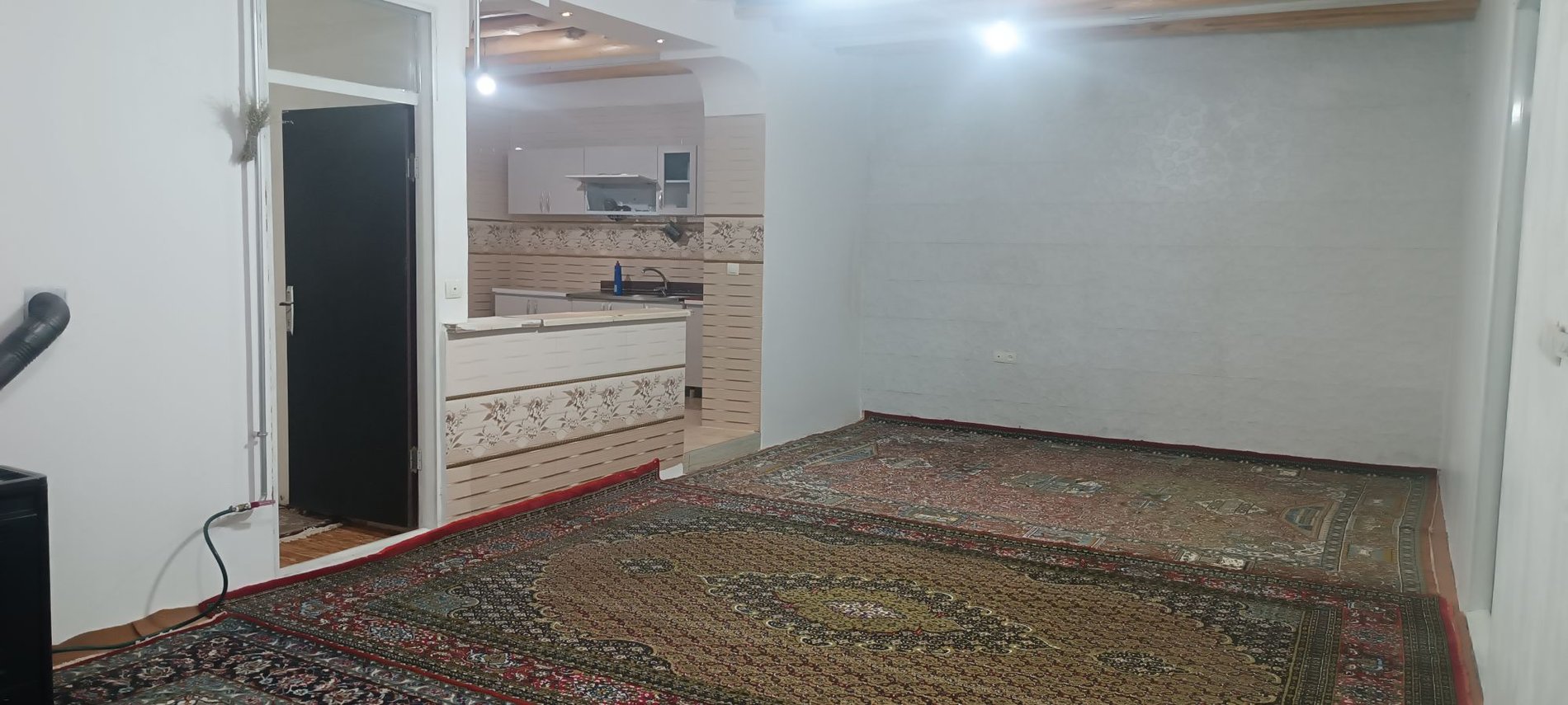 آپارتمان یک خوابه ژیوار اورامان