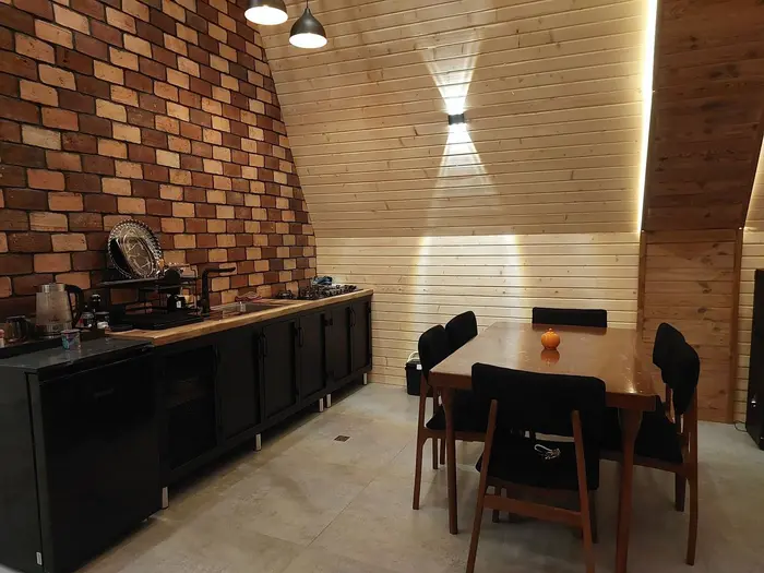 کلبه دوخوابه استخردار آبگرم بلک 1