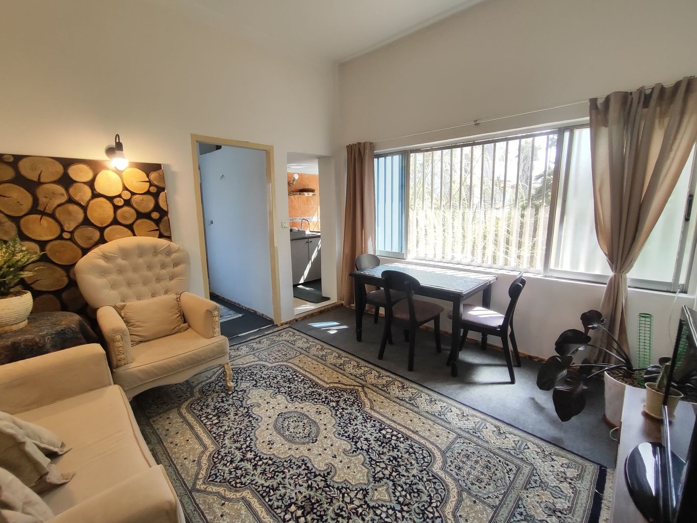 یک خوابه گلستان 77