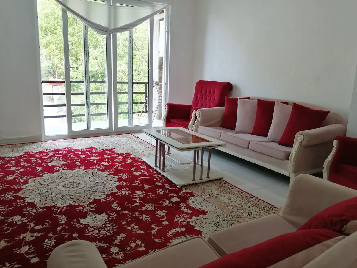 سوئیت دوخوابه جنگلی کامران - پذیرایی