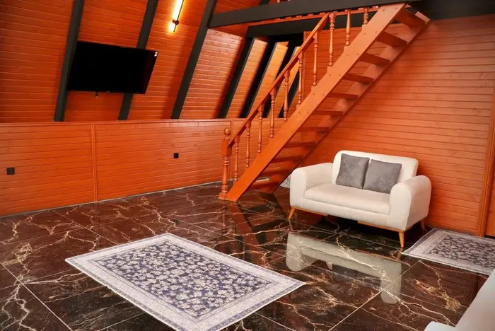 کلبه دوخوابه سوئیسی لمیز