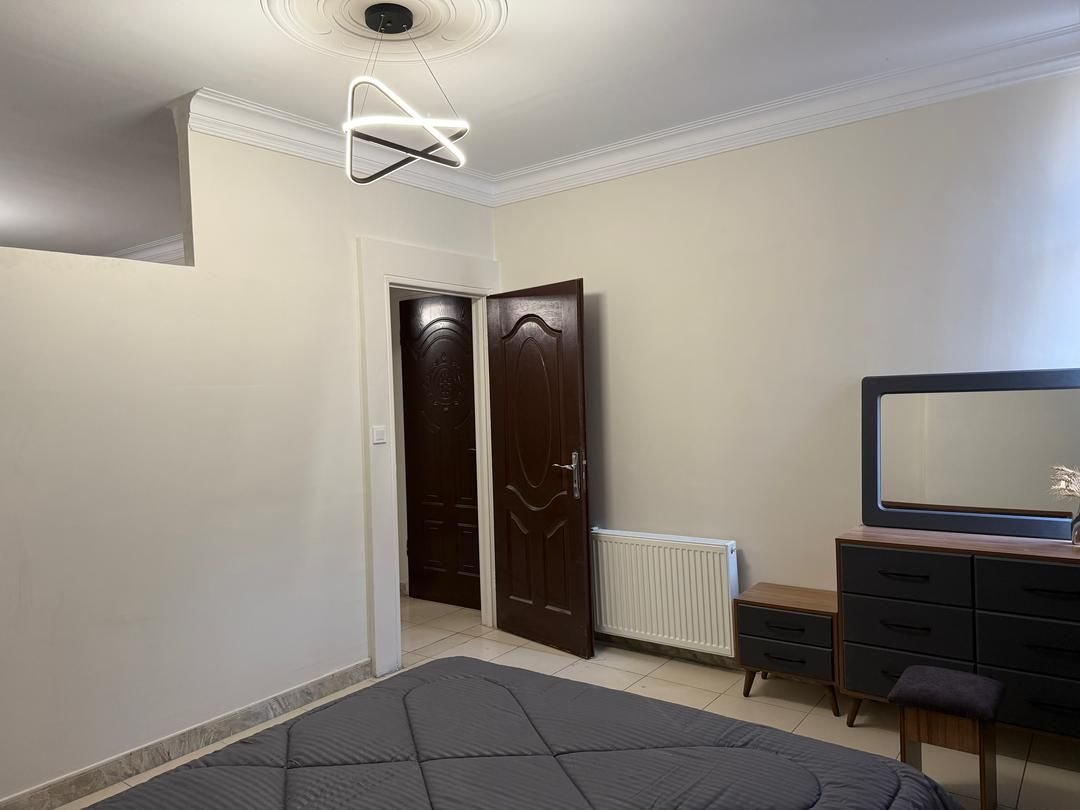 آپارتمان دوخوابه اسفند فردوسی