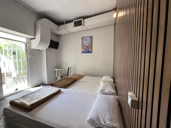 سوئیت فلت اسلامی واحد 206 بلوار کشاورز