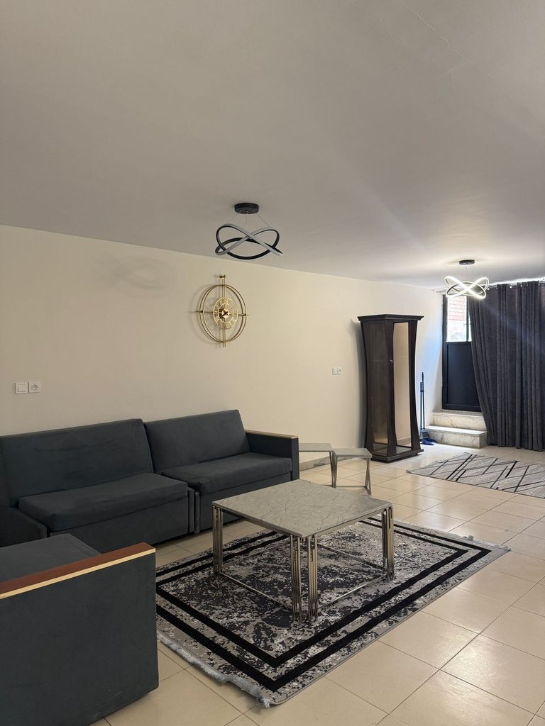 یک خوابه آذر فردوسی