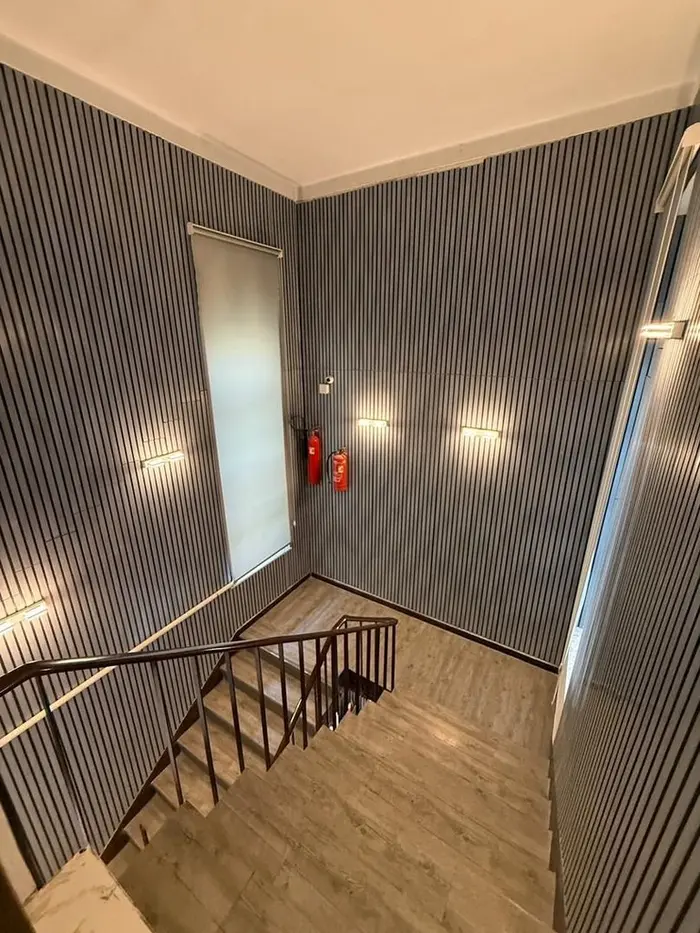 سوئیت فلت اسلامی واحد 301 بلوار کشاورز