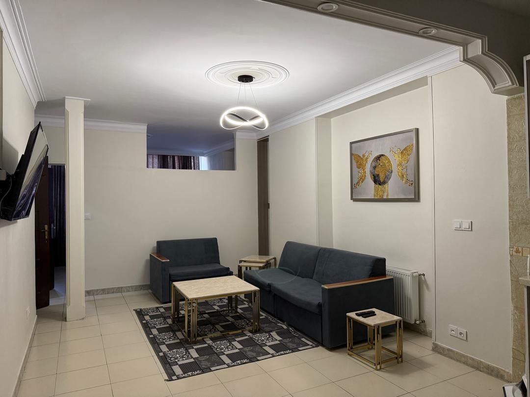 آپارتمان دوخوابه اسفند فردوسی