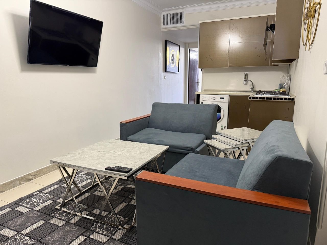 آپارتمان یک خوابه دی فردوسی