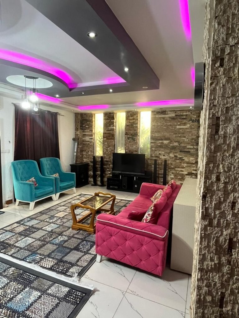 ویلا سه خوابه تریپلکس استخردار باران