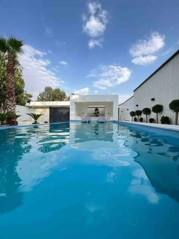 ویلا دوخوابه دوبلکس استخردار آبگرم رویال مستر - انتخاب عنوان تصویر