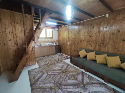 کلبه یک خوابه جنگلی بزچفت توسکا