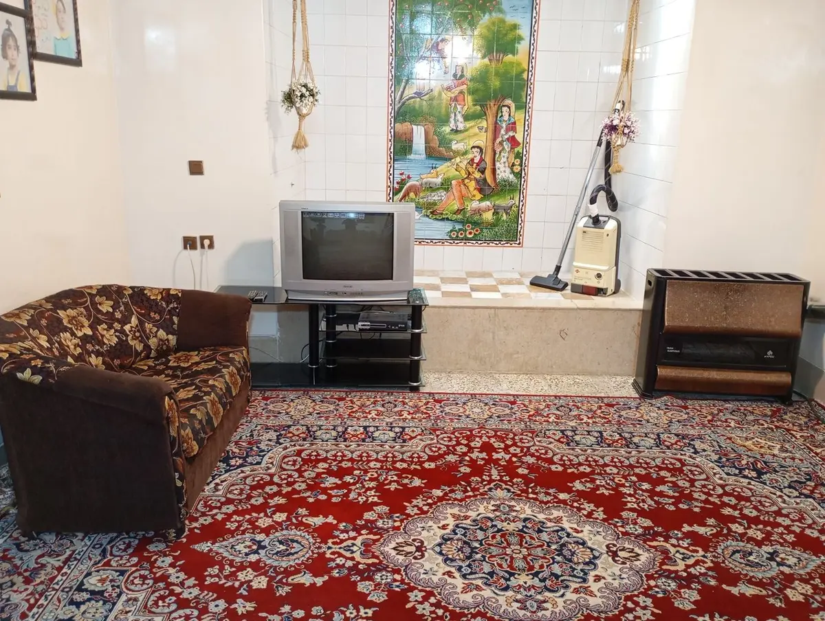 آپارتمان یک خوابه راستی