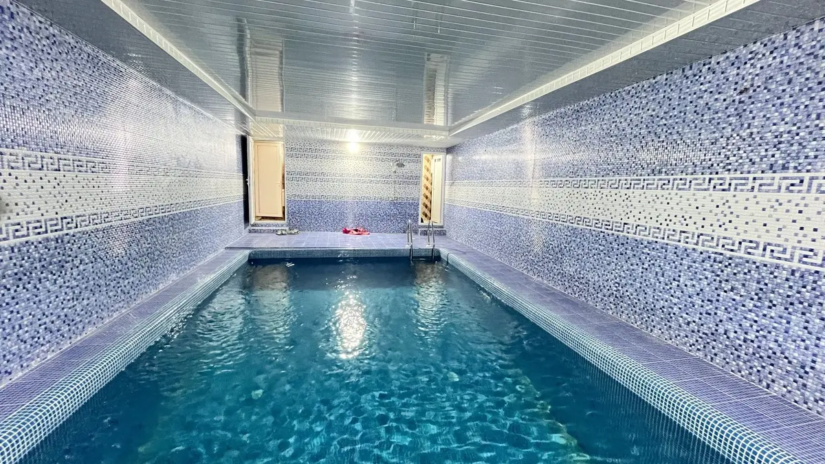 ویلا سه خوابه استخردار آبگرم آوی سام