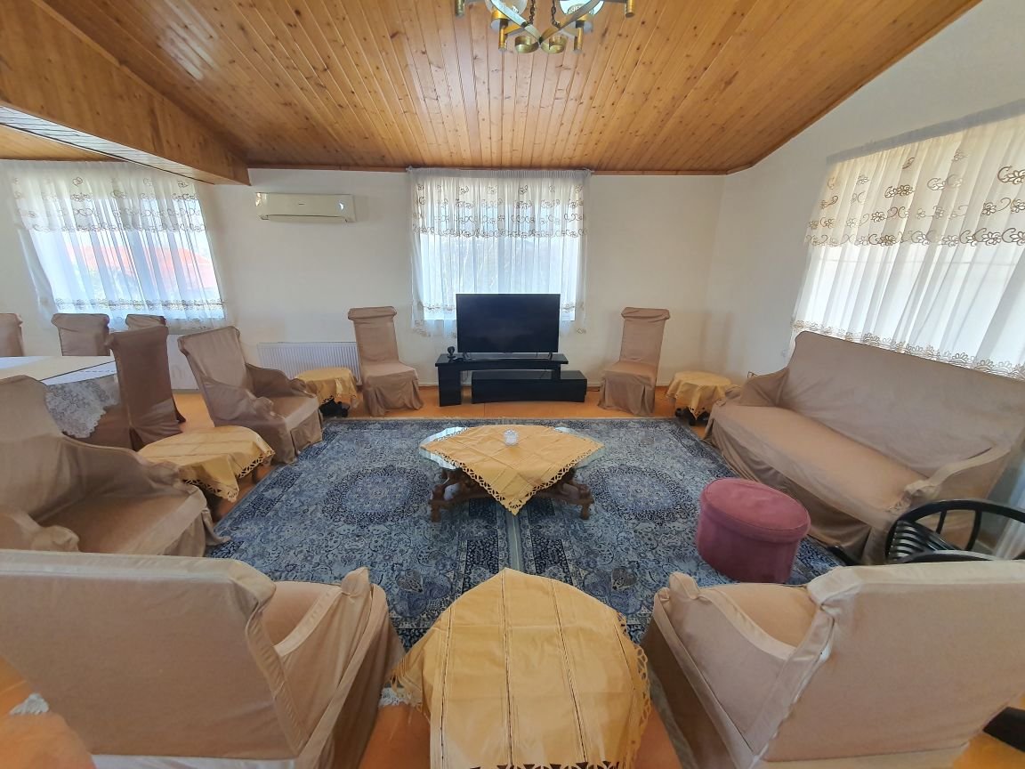 ویلا دوخوابه رزالین