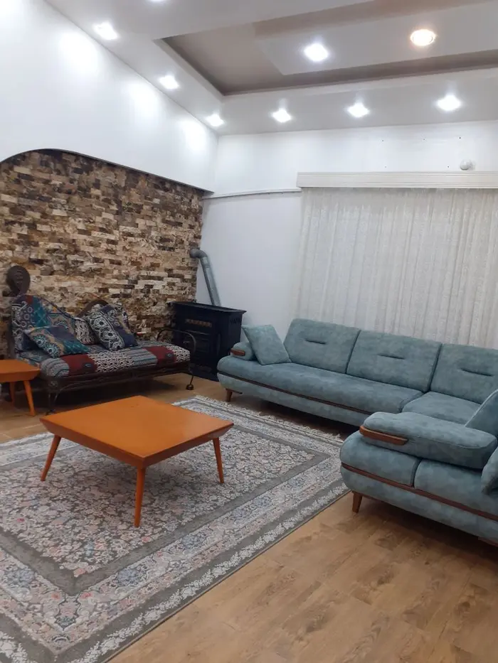 دوخوابه استخردار جنگلی کنجه