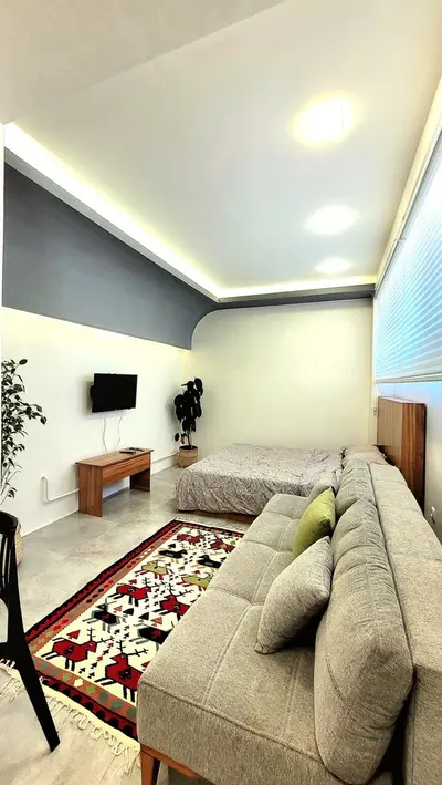 سوئیت فلت یار