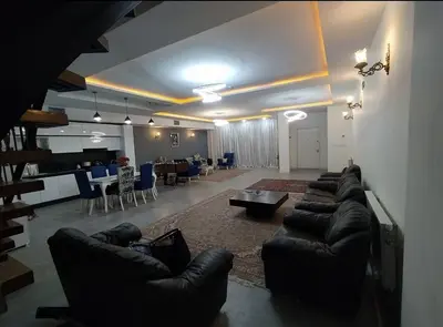 ویلا دوخوابه دوبلکس استخردار آبگرم شاندیز