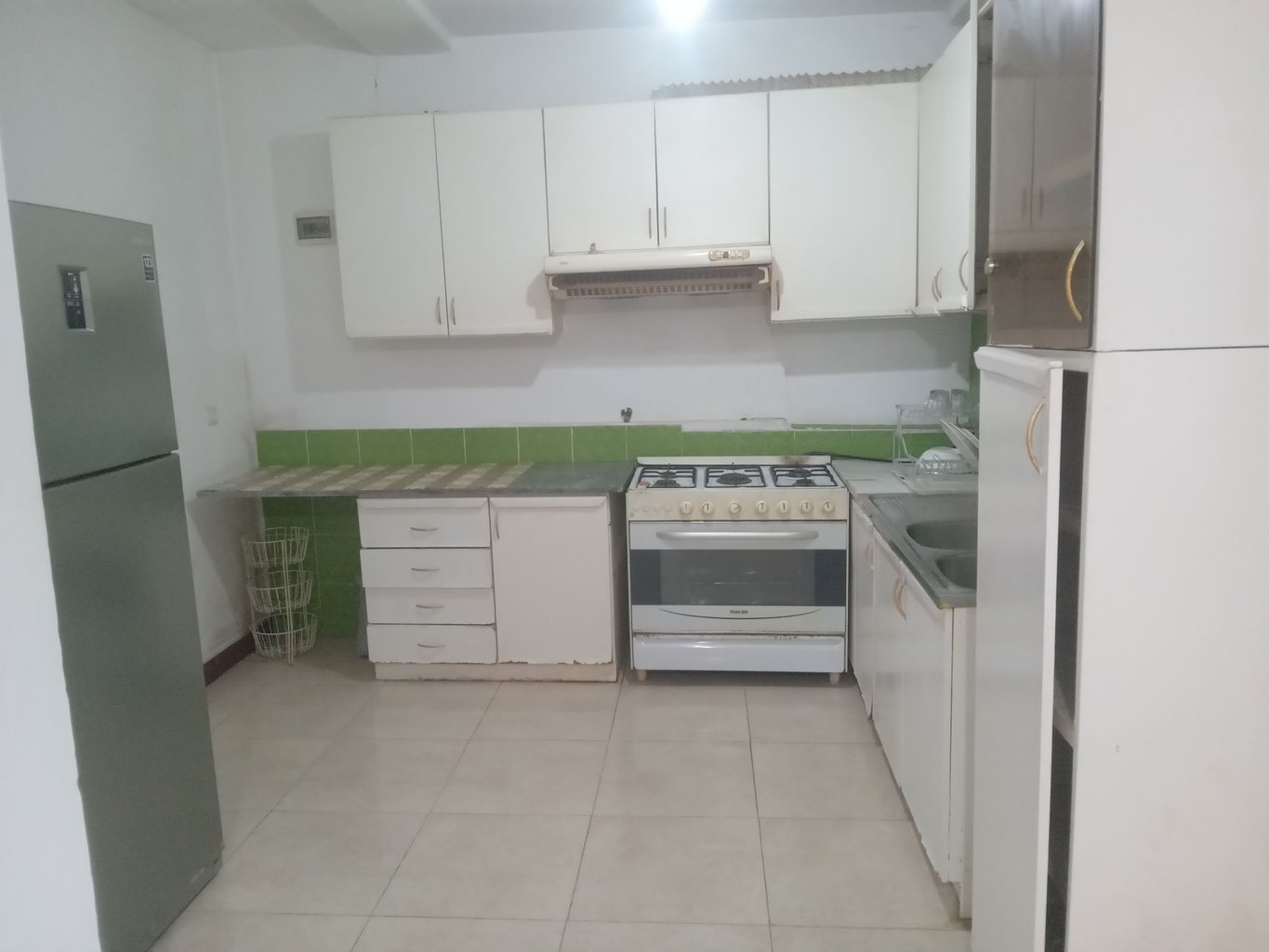 سوئیت یک خوابه پولادی 1