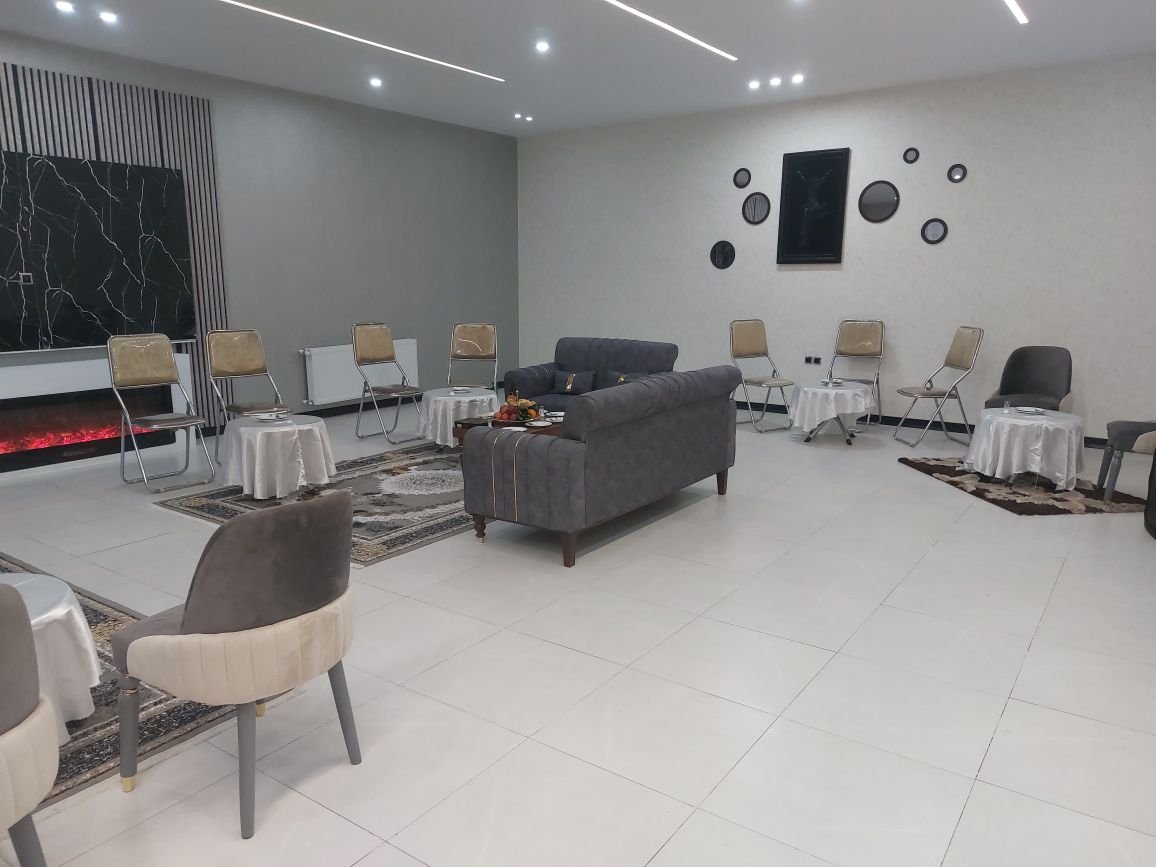 دوخوابه استخردار آبسرد گلها 2