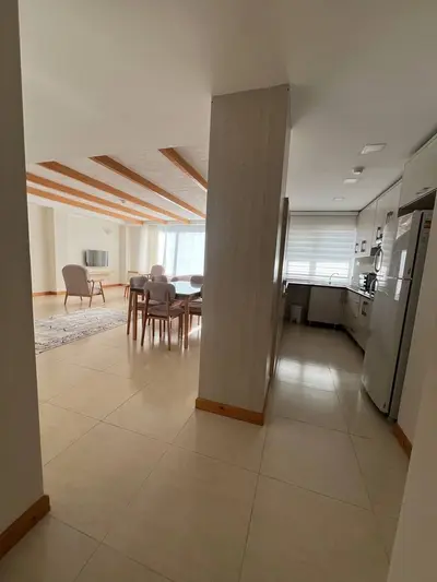 آپارتمان دوخوابه مزرعه سبز طبقه اول