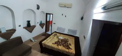 بومگردی نقره یزد - واحد 106