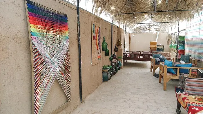 اقامتگاه سنتی ترمه - اتاق سه تخته - کافی شاپ