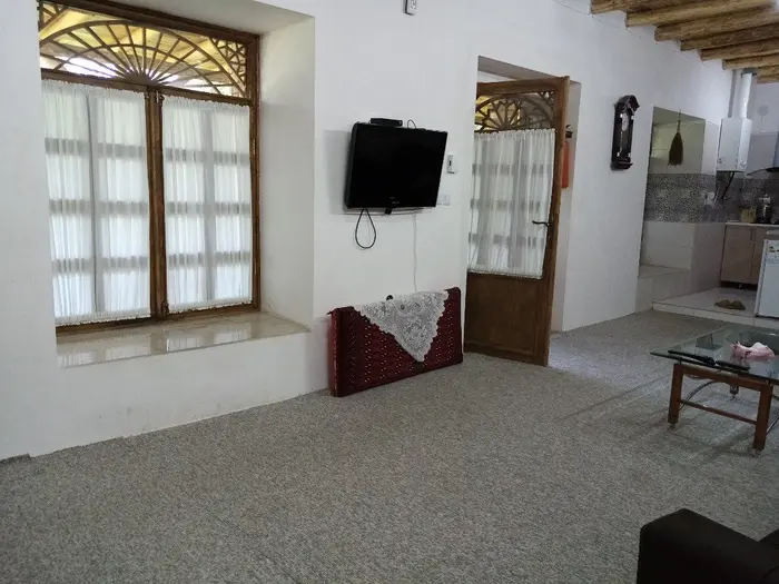 اقامتگاه سنتی شهربانو - واحد نارون - پذیرایی