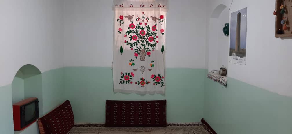 سبنی کبودان - اتاق ۳