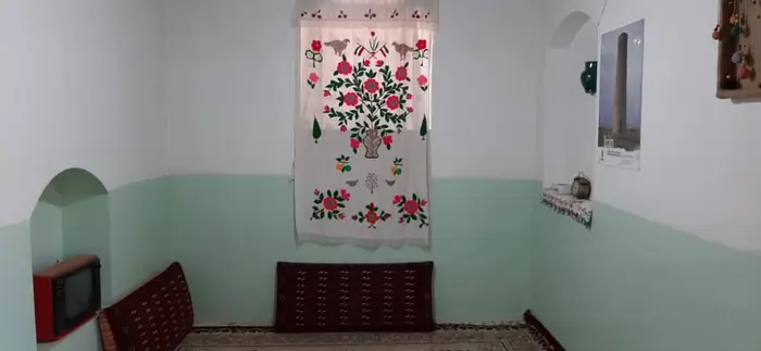 بوم گردی سبنی کبودان - اتاق ۳