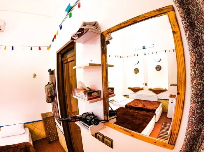 خشت و خاطره - واحد ترنم - ترنم