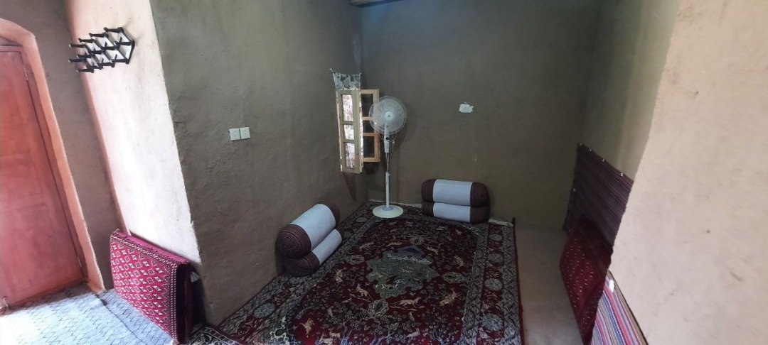 آناده - واحد همسایه شیردِل