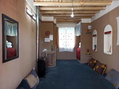 بومگردی گل عاشق - بید ۱