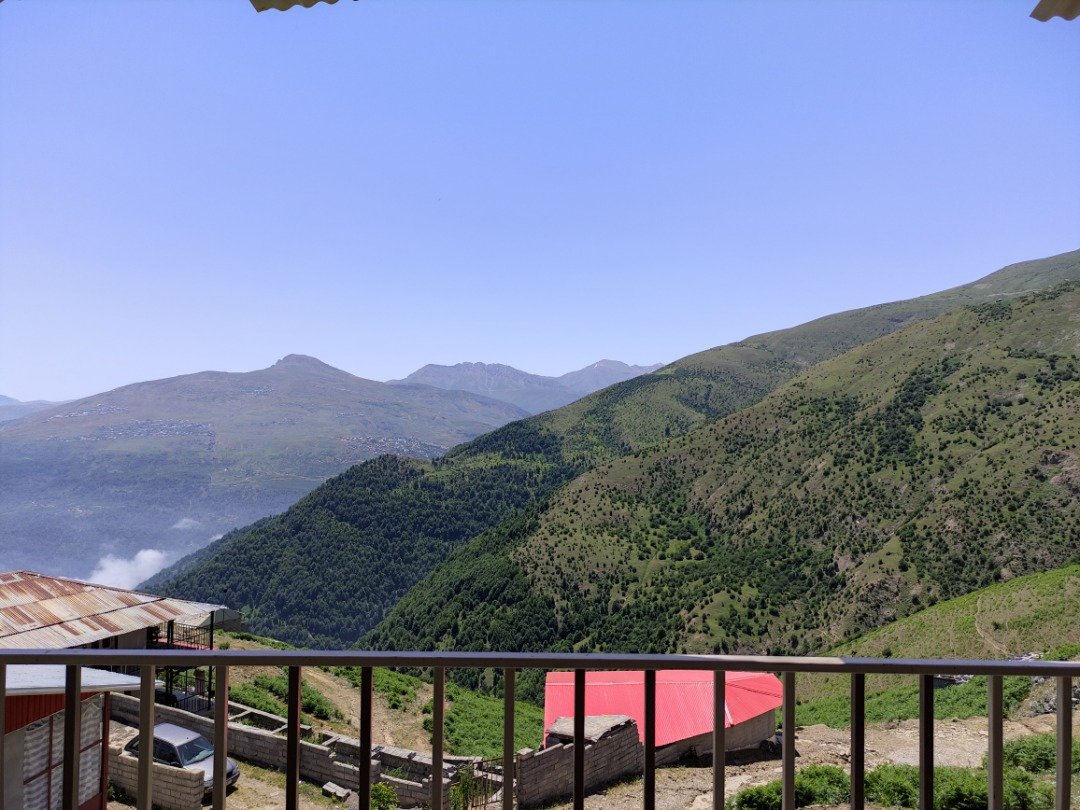 کلبه دوخوابه هلی نو ۳ - تراس